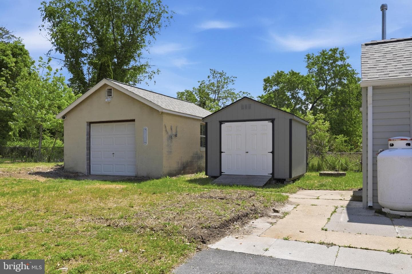 7725 Wills Lane photo 26