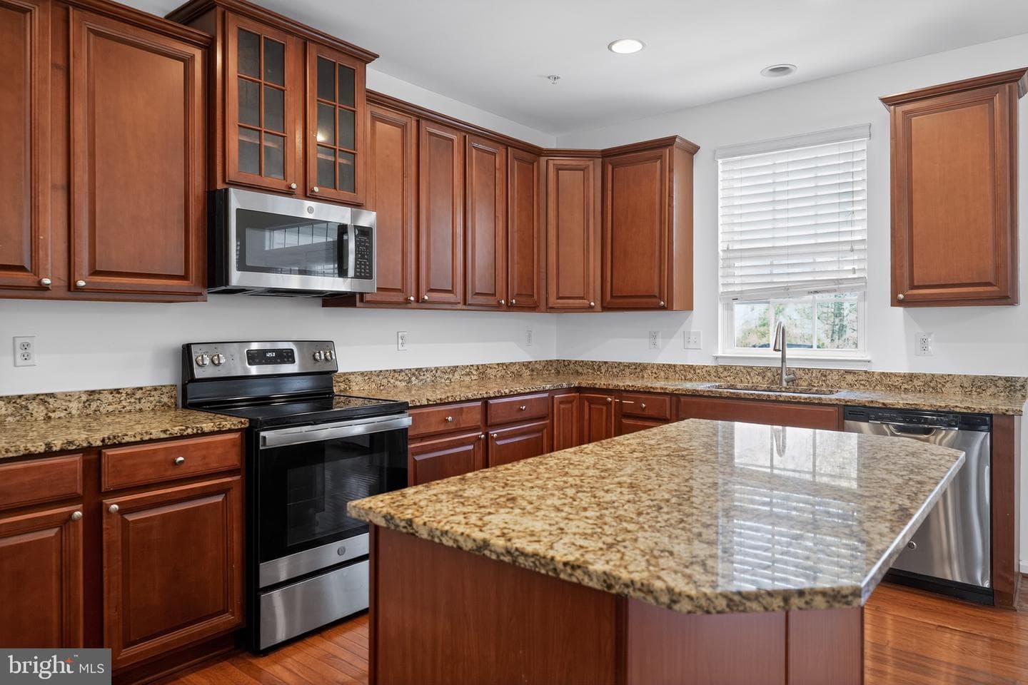 15224 N Berwick Lane photo 29