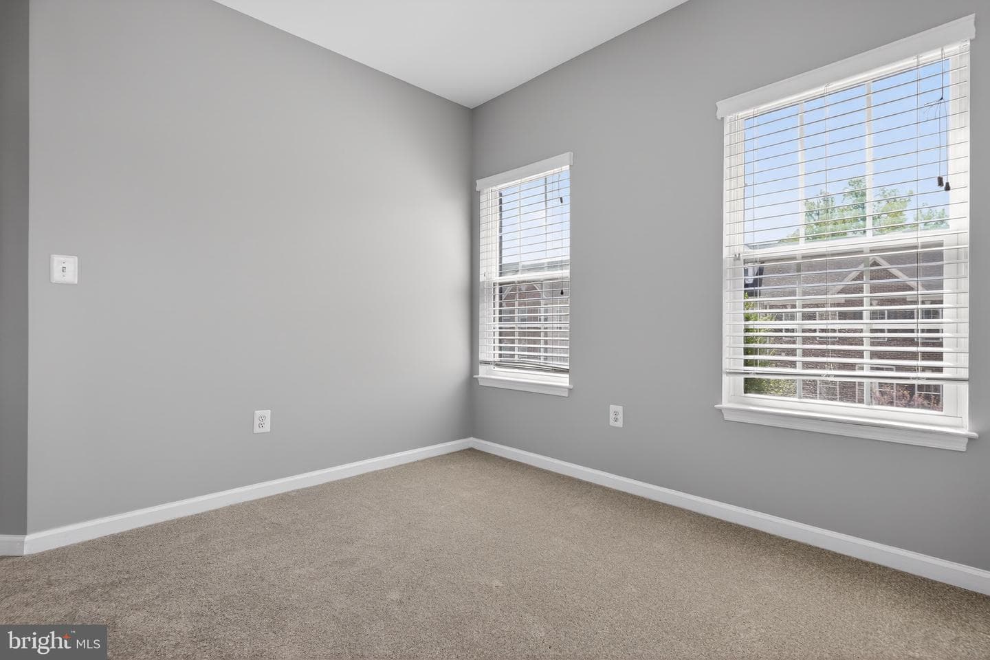 15224 N Berwick Lane photo 42