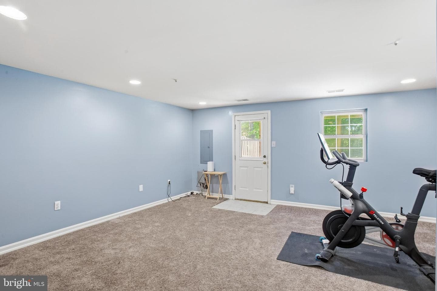 9904 Raintree Way photo 14