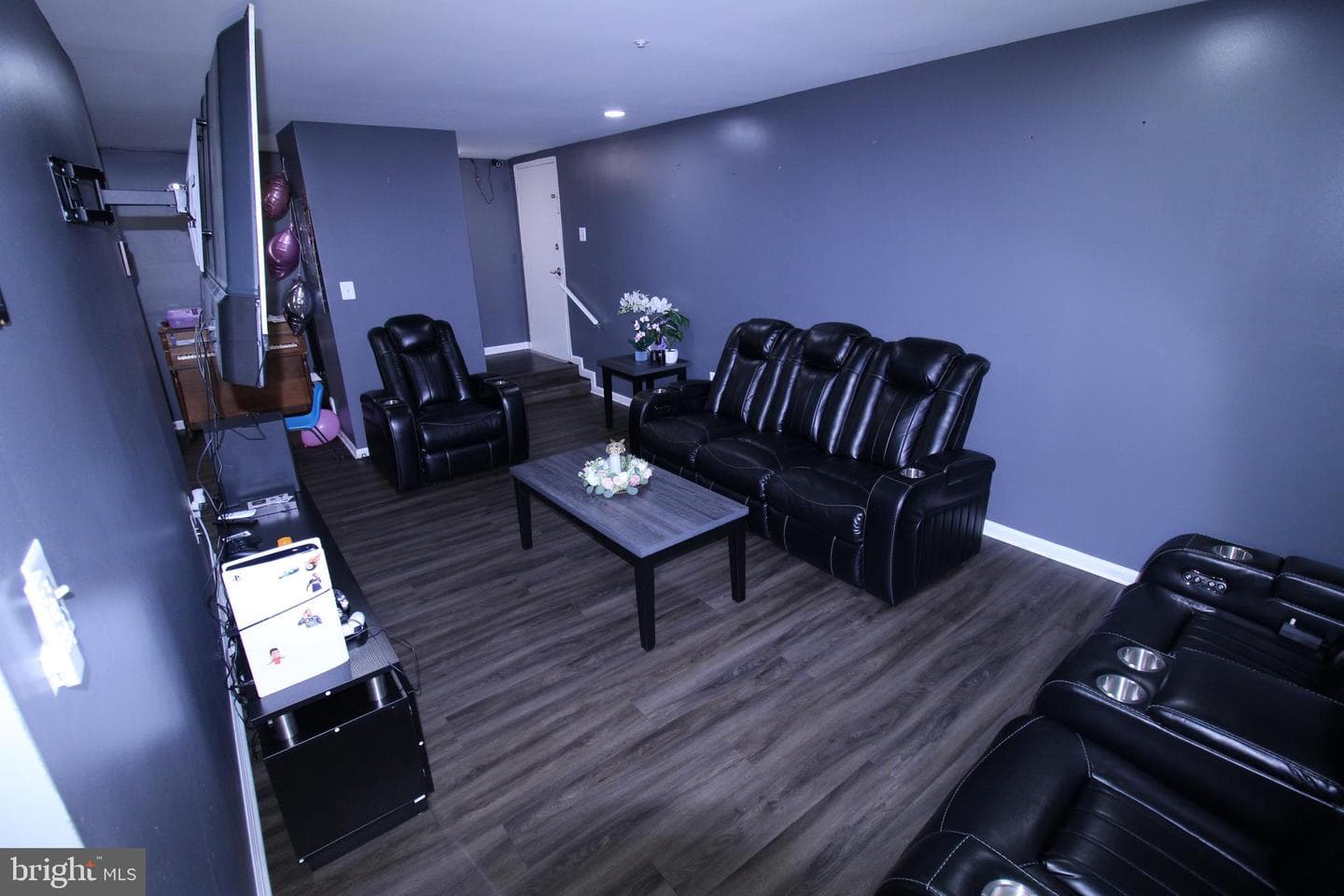 7806 Hanover Parkway #201 photo 3