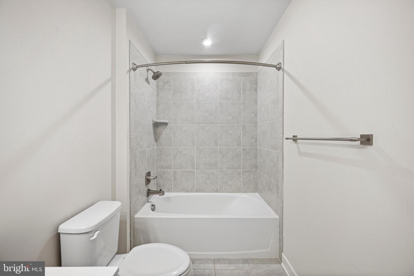 8225 E Branch Drive photo 27