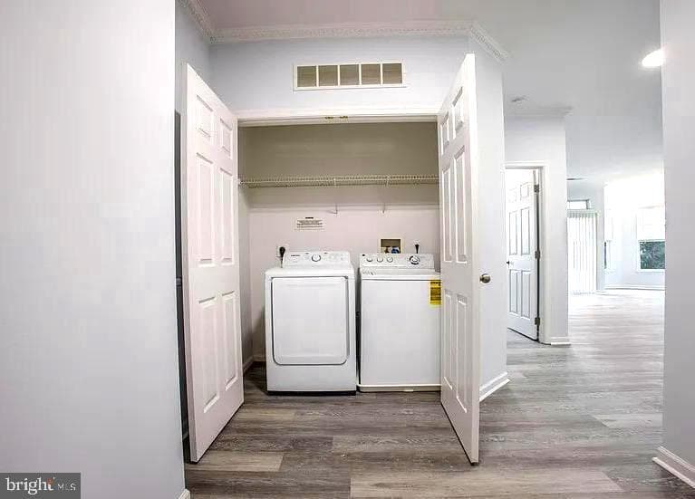 1301 Karen Boulevard #401 photo 16