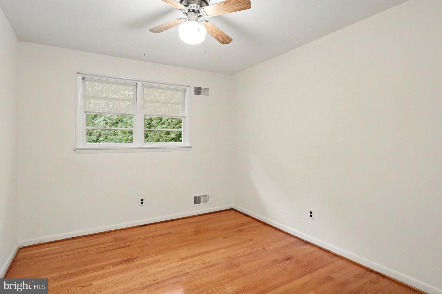 4411 Lucerne Road photo 18