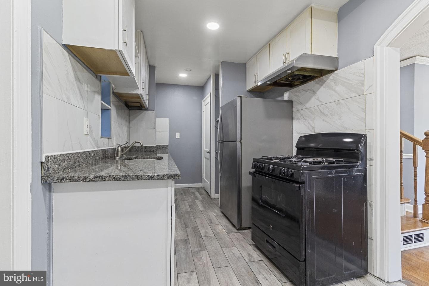 8030 New Riggs Road photo 6