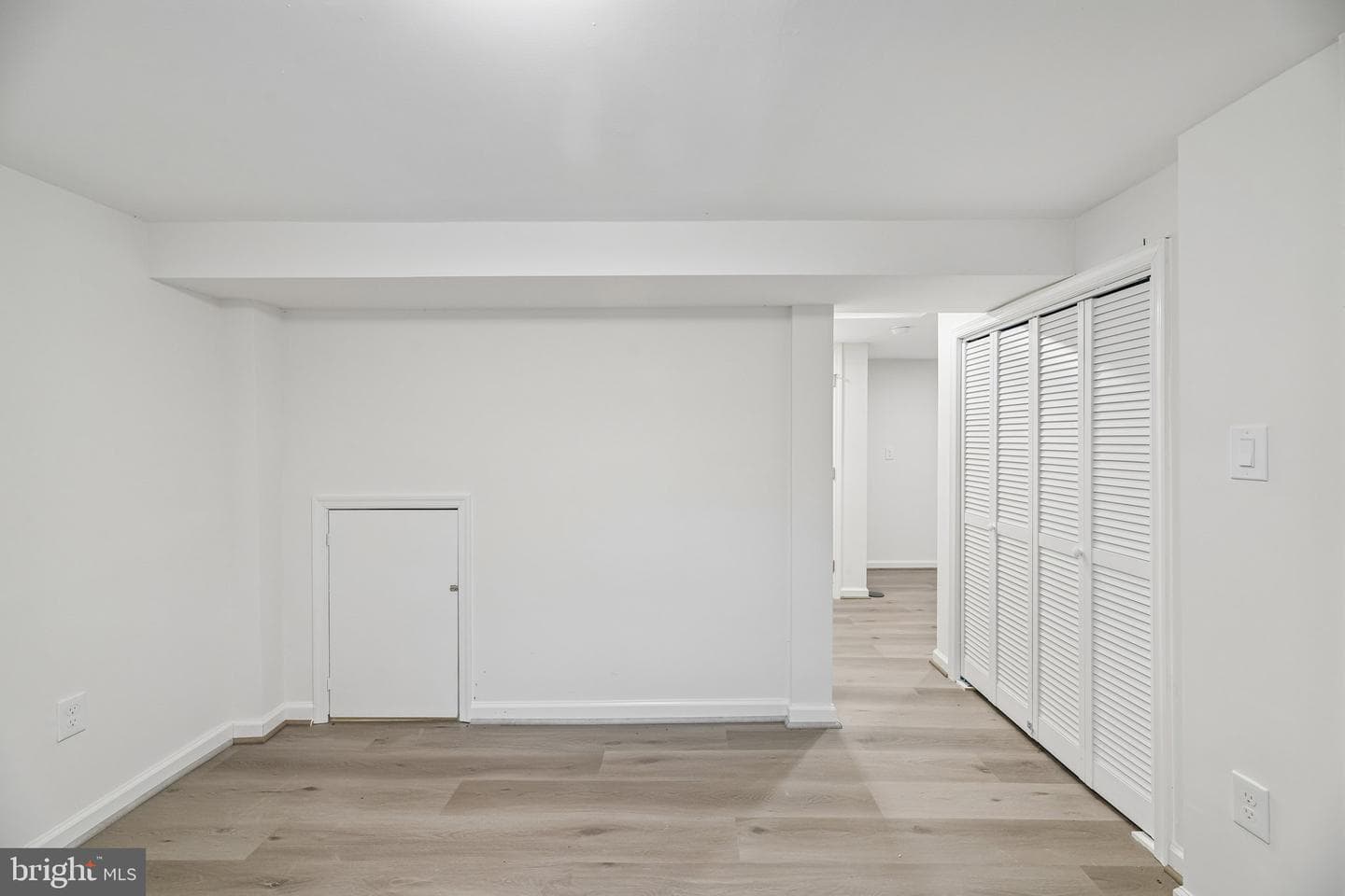 6710 Pine Grove photo 28