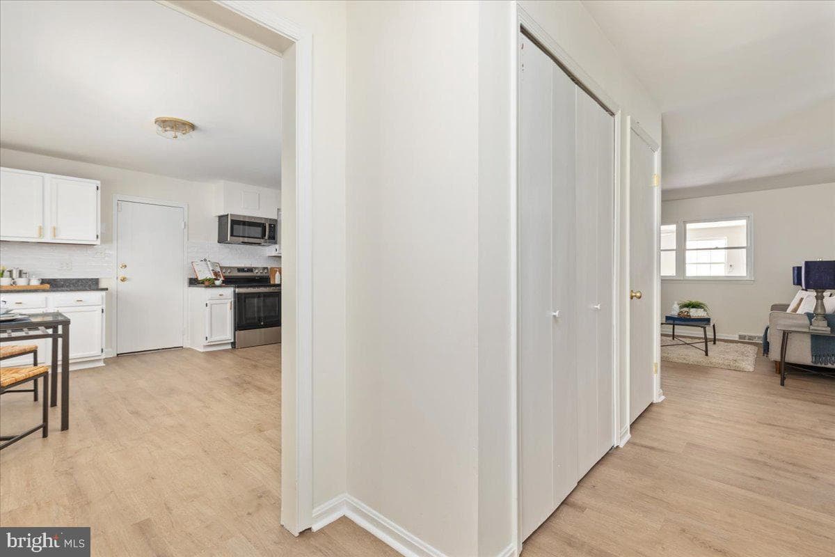 13021 Chalfont Avenue photo 4