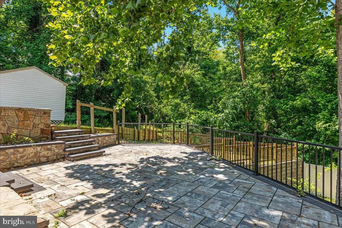13021 Chalfont Avenue photo 55