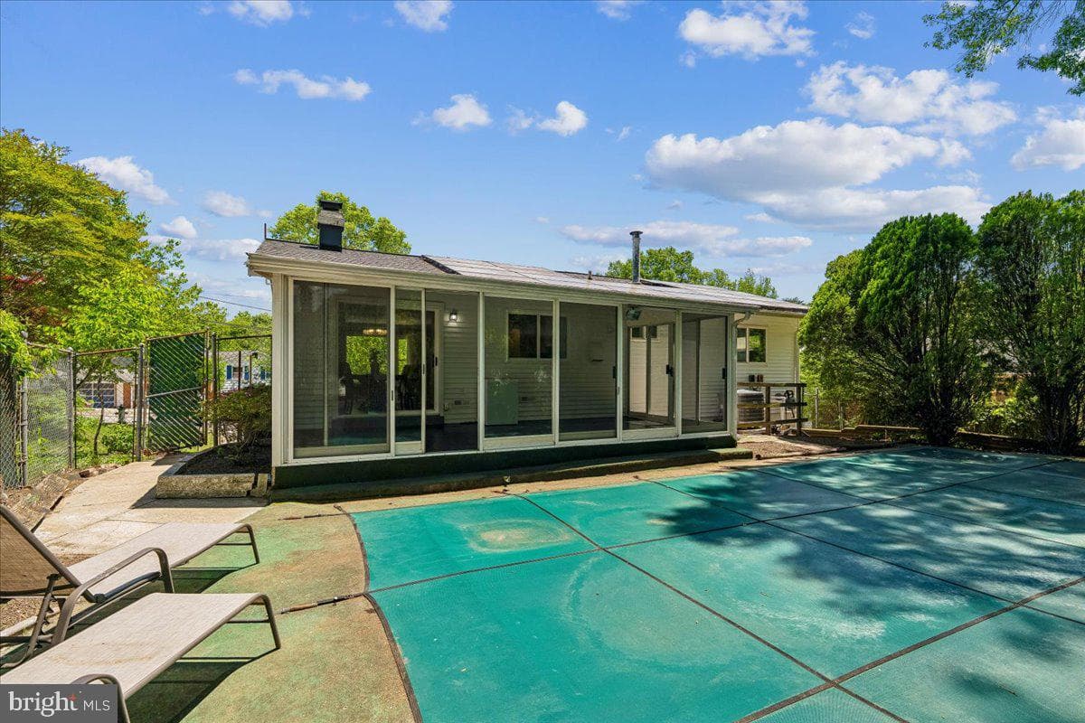 113 Rosewood Drive photo 61
