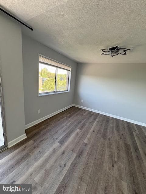 1836 Metzerott Rd # 704 photo 26