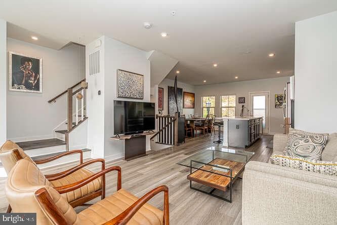 2703 Chelsea Willows Way photo 6