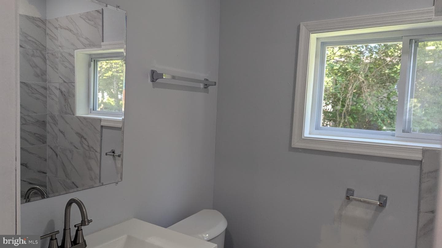 16110 Bealle Hill Road photo 17