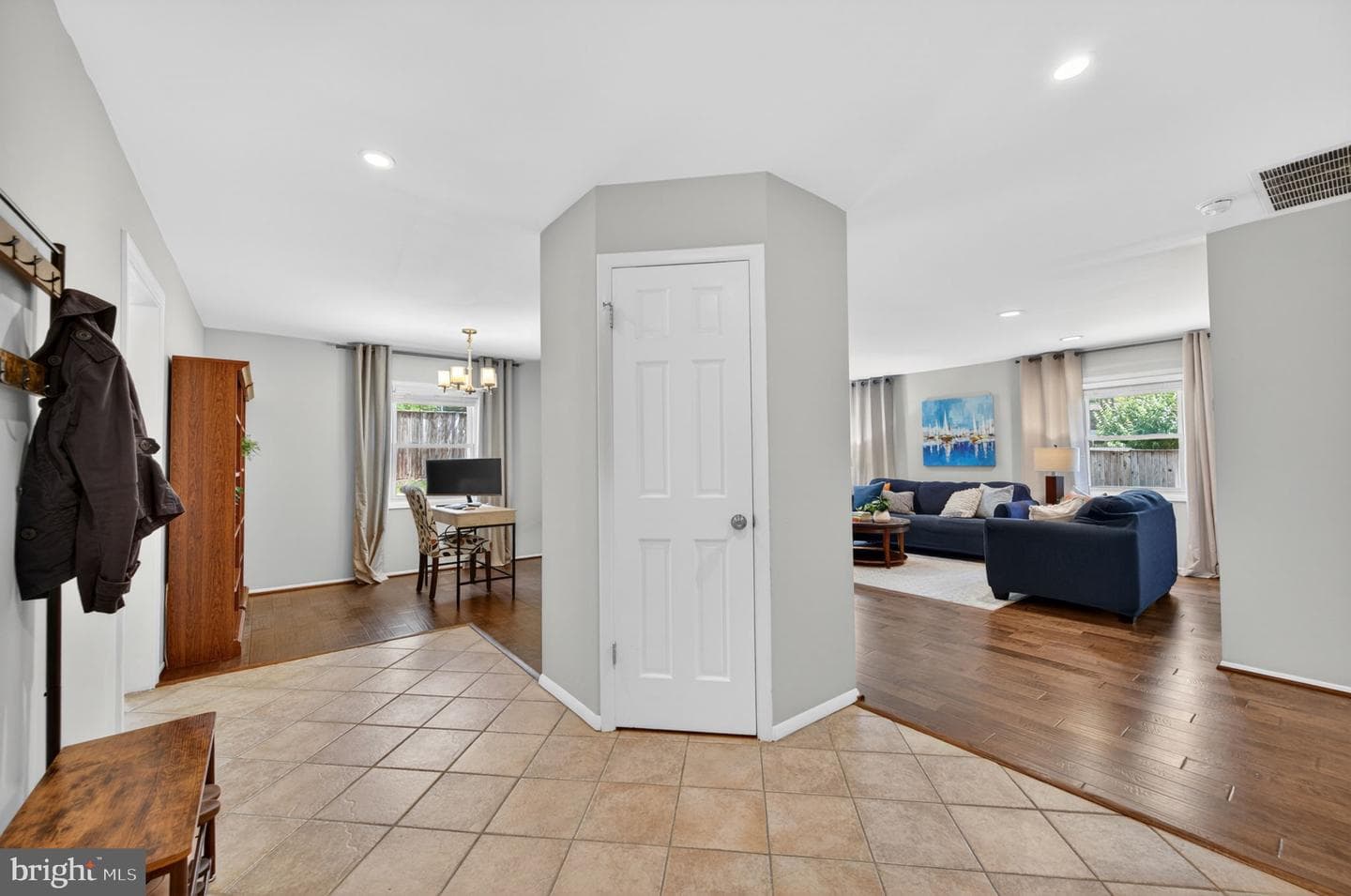 3905 Carvel Lane photo 11