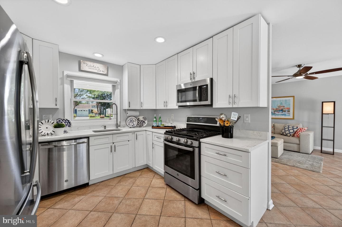 3905 Carvel Lane photo 23