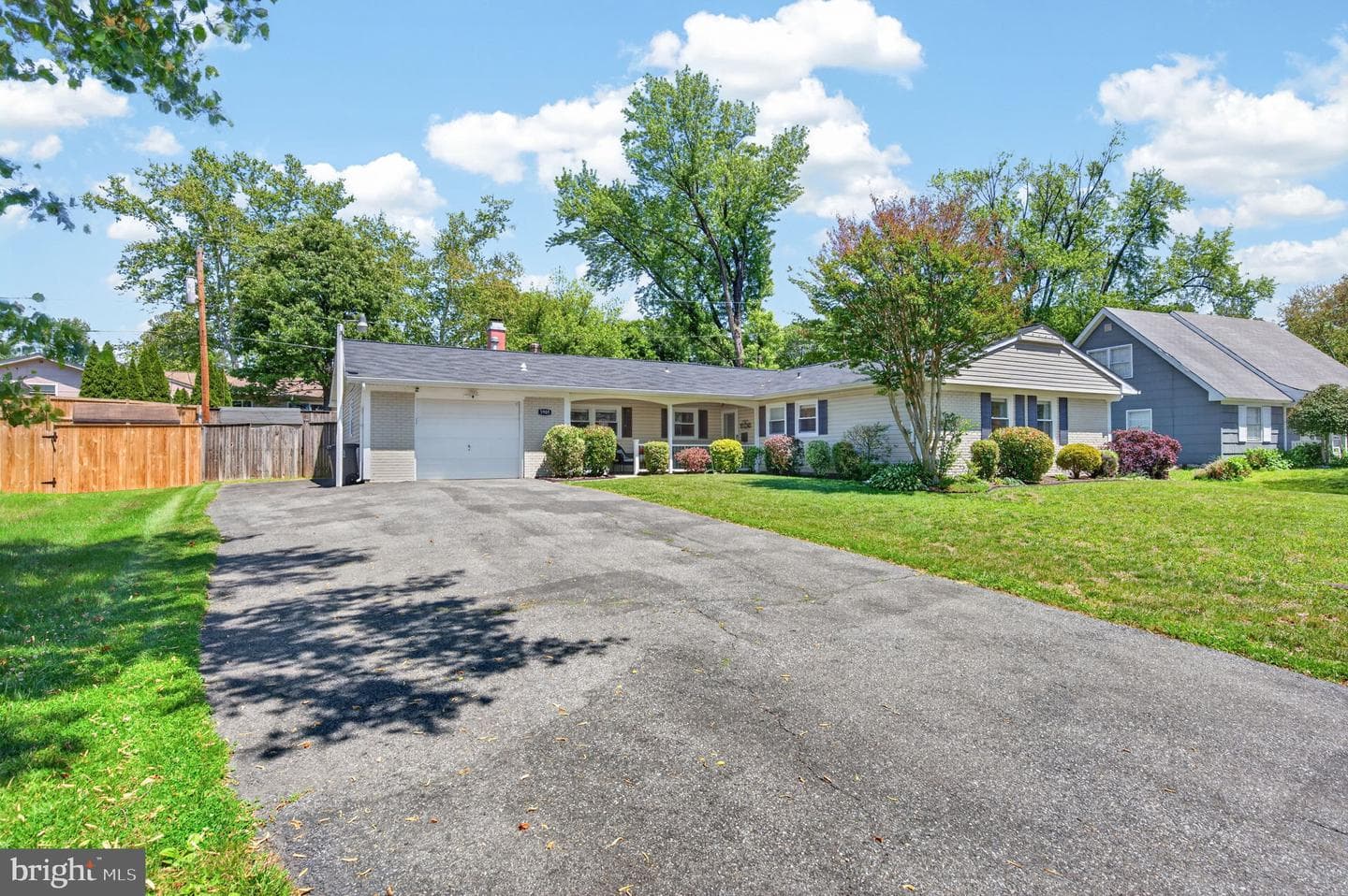 3905 Carvel Lane photo 7