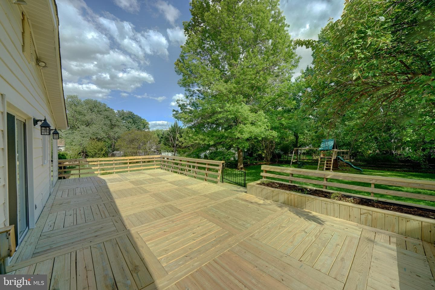 6301 Kaybro Street photo 4