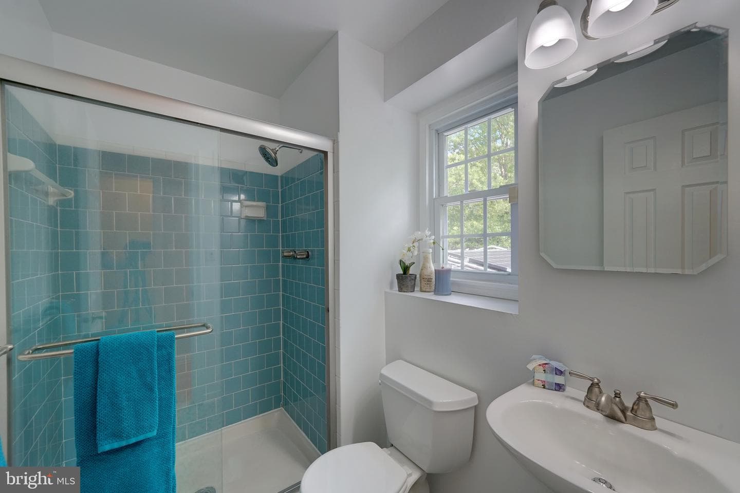 6301 Kaybro Street photo 51