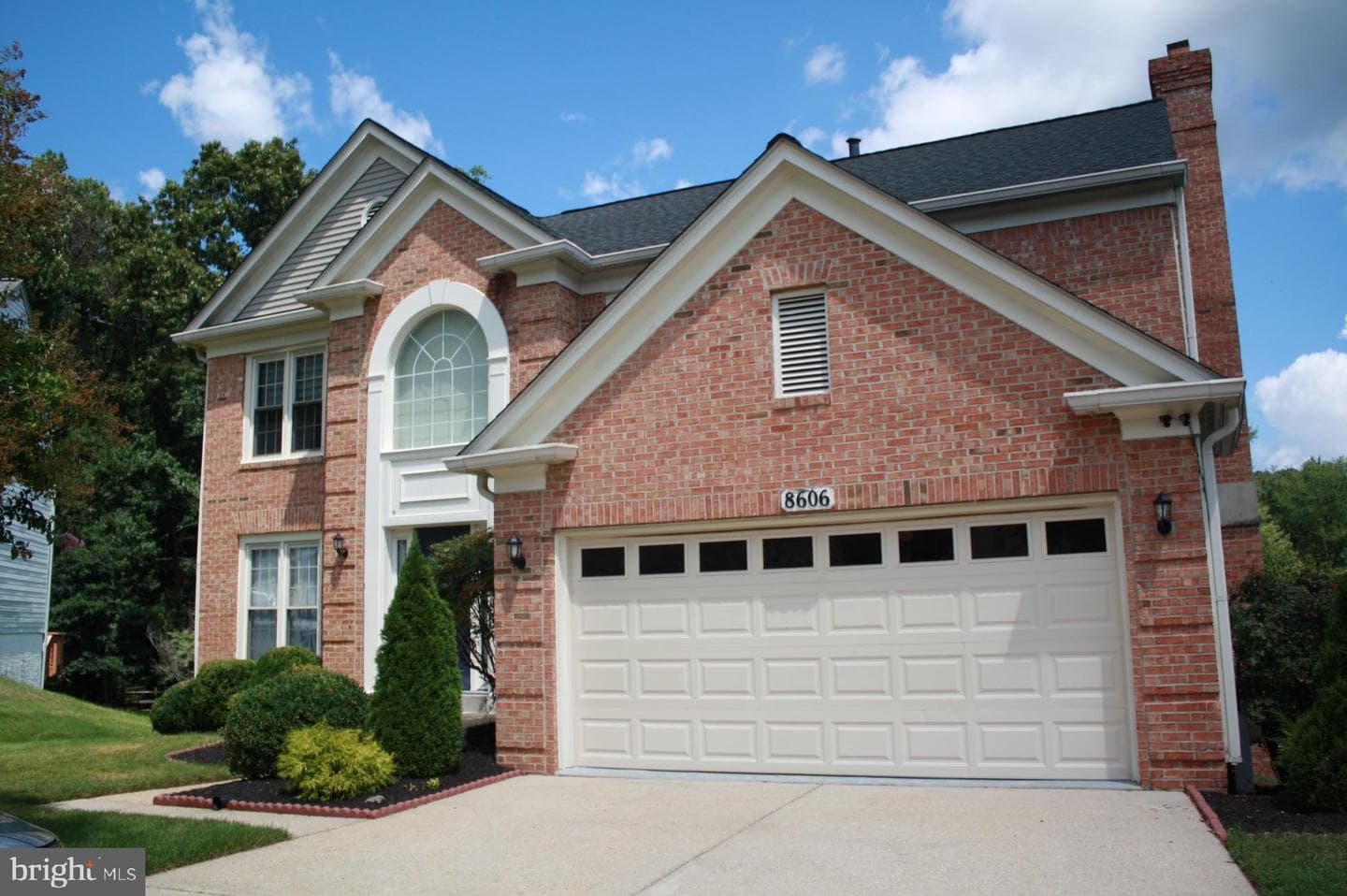 8606 Compass Court photo 1