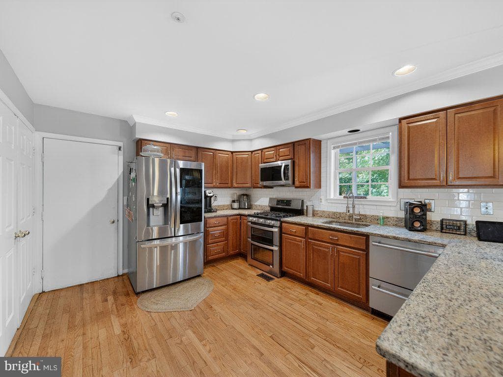 10319 Marlboro Woods photo 16