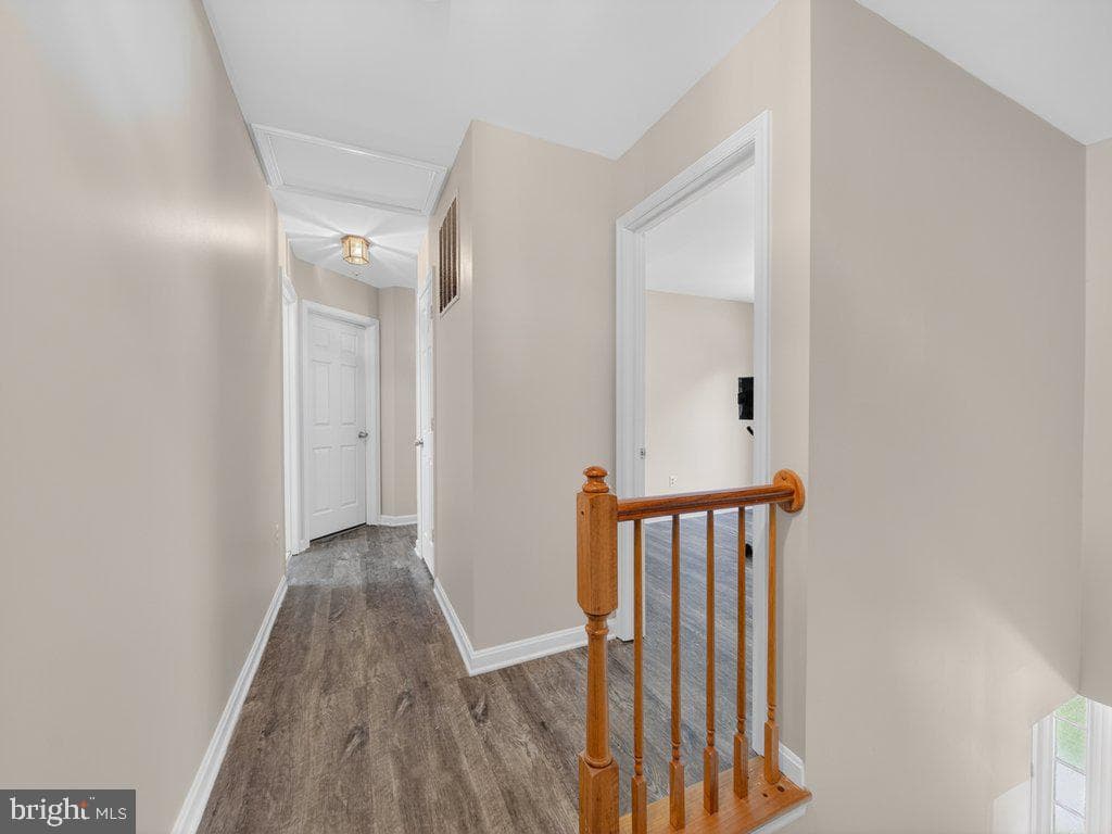 10319 Marlboro Woods photo 35