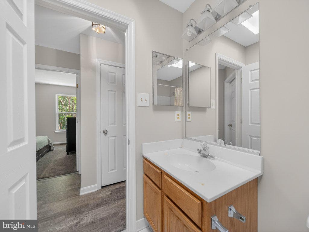10319 Marlboro Woods photo 41
