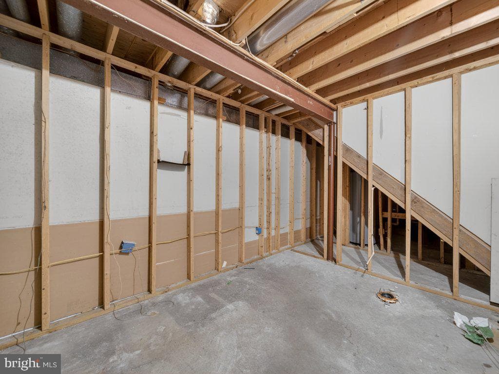10319 Marlboro Woods photo 62