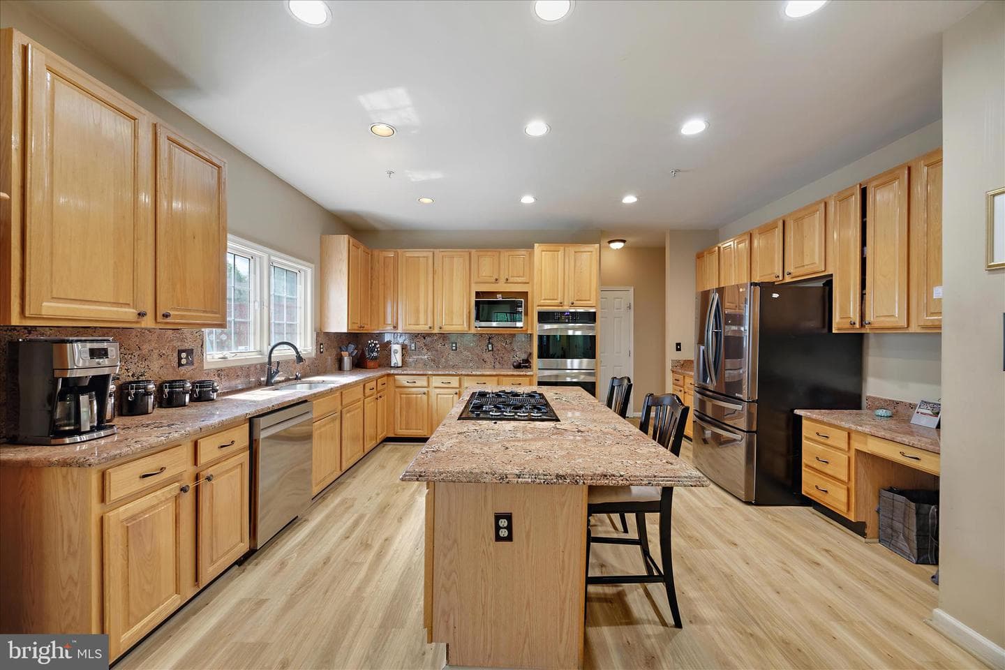 3303 Dunwood Ridge Terrace photo 19