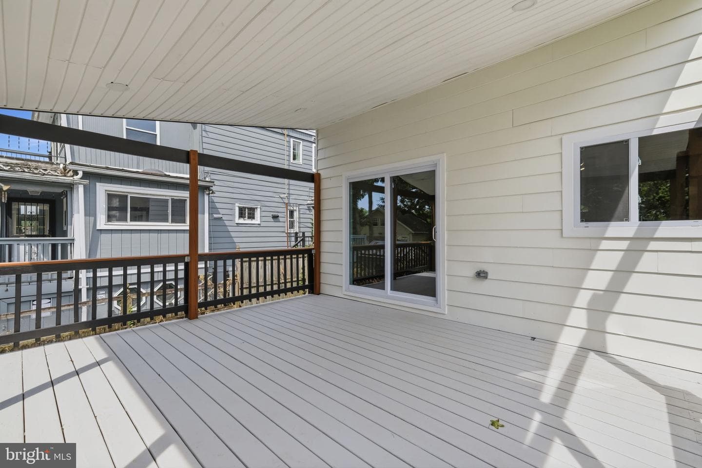 5919 Crown Street photo 29