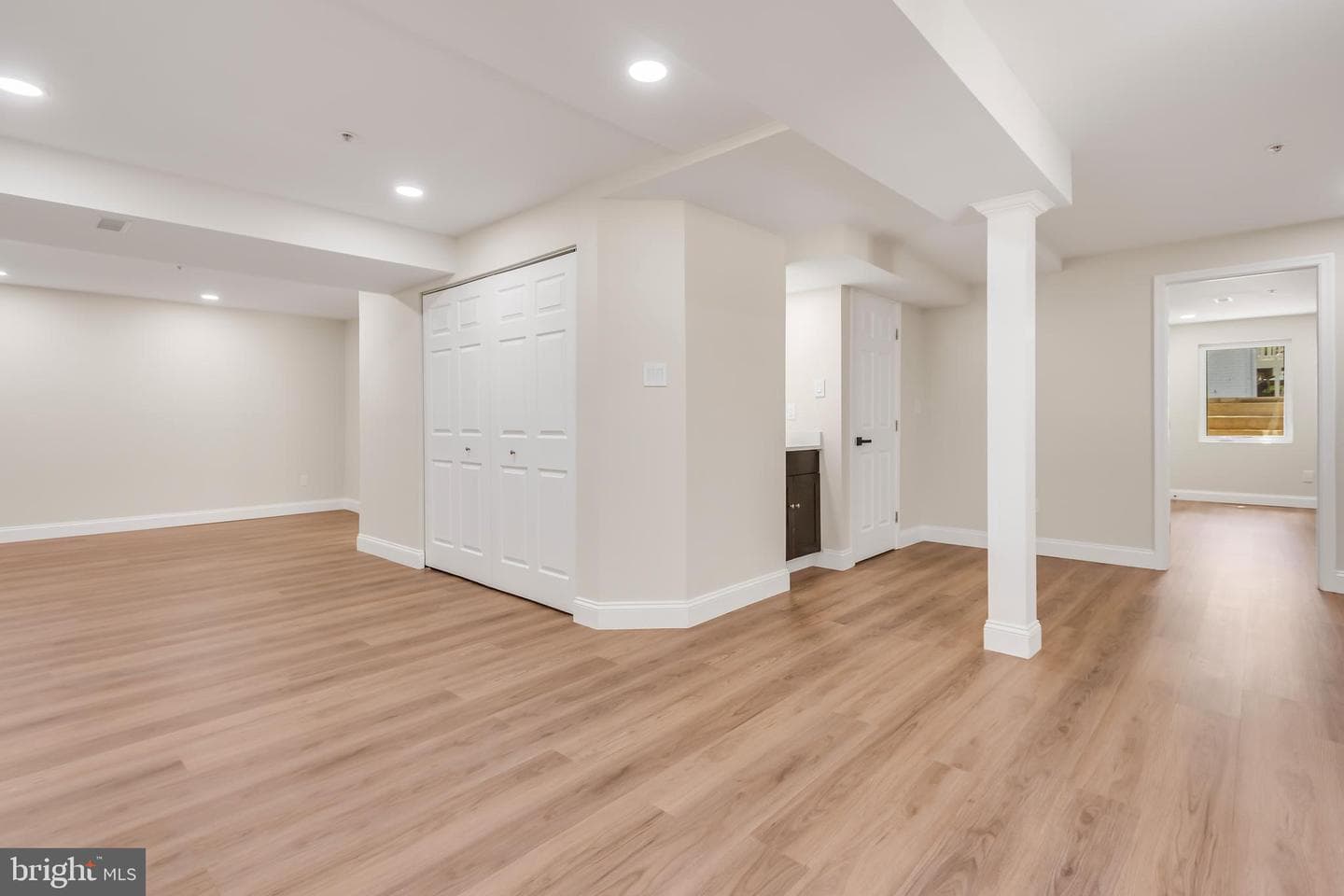 401 Prairie Court photo 45