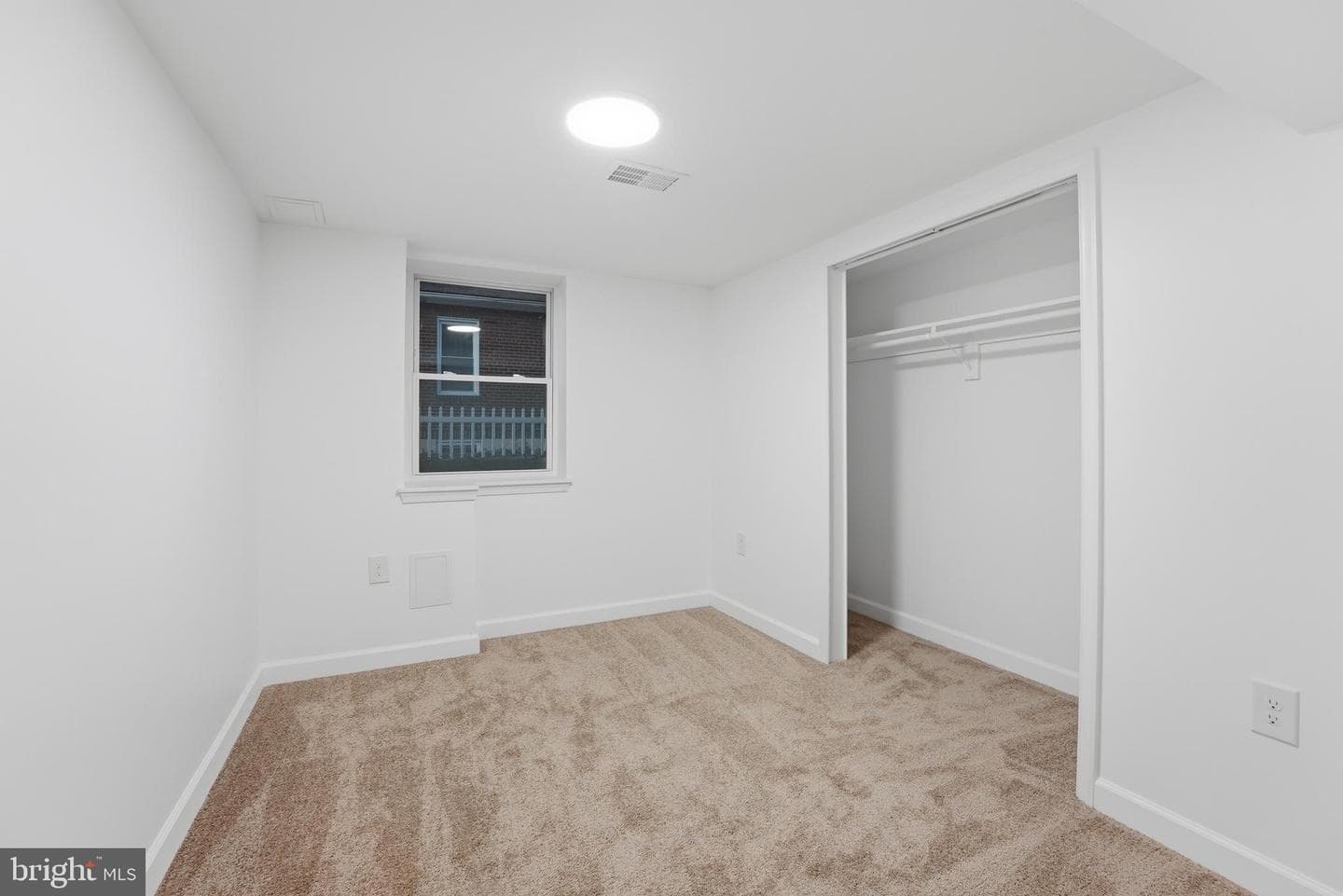1126 Jansen Avenue photo 23