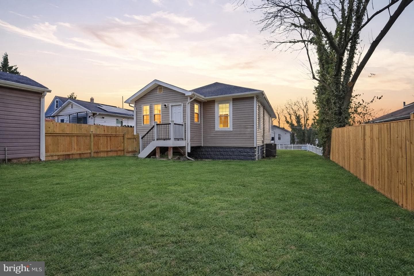 1126 Jansen Avenue photo 25