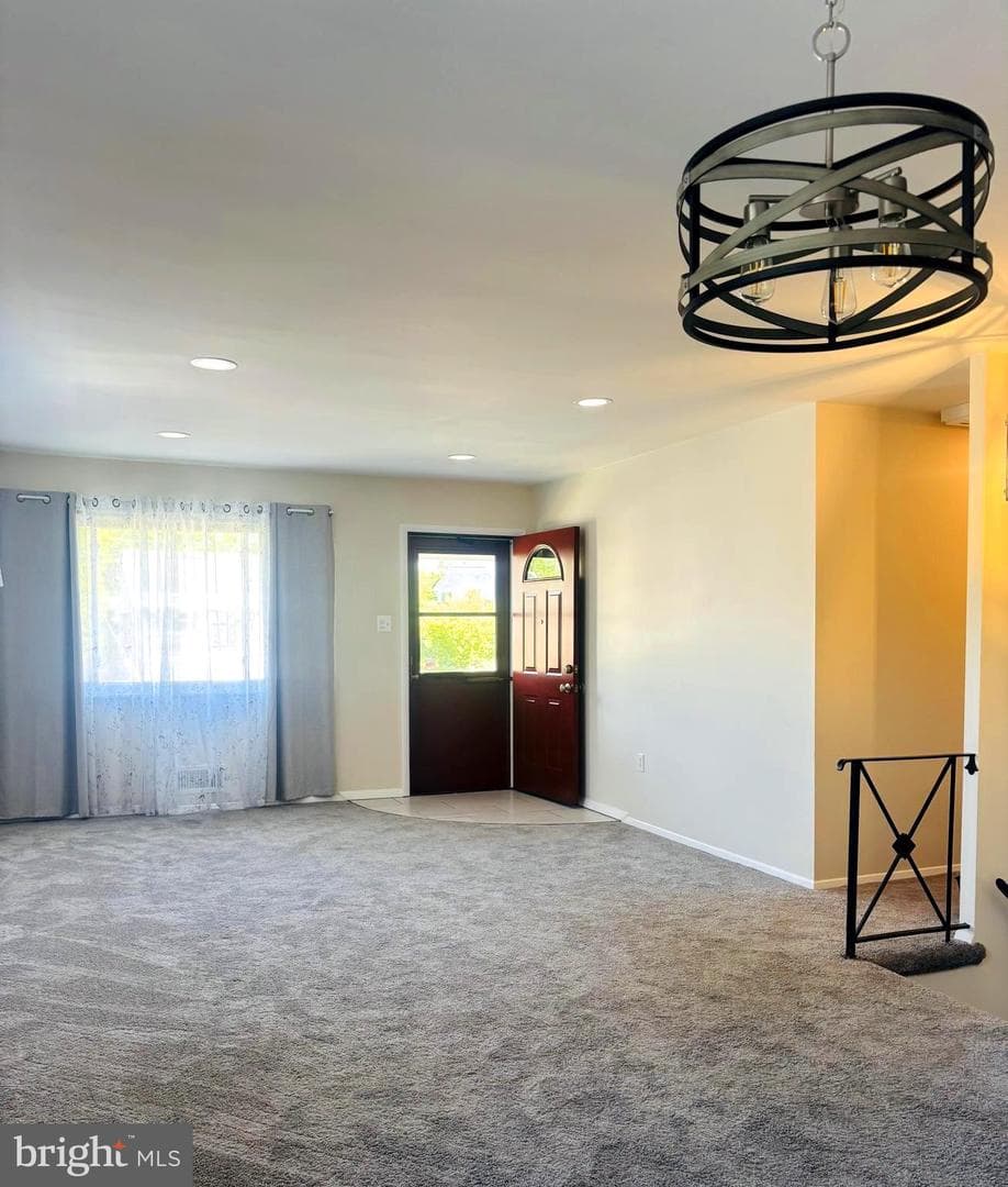 4714 Glenoak Road photo 4