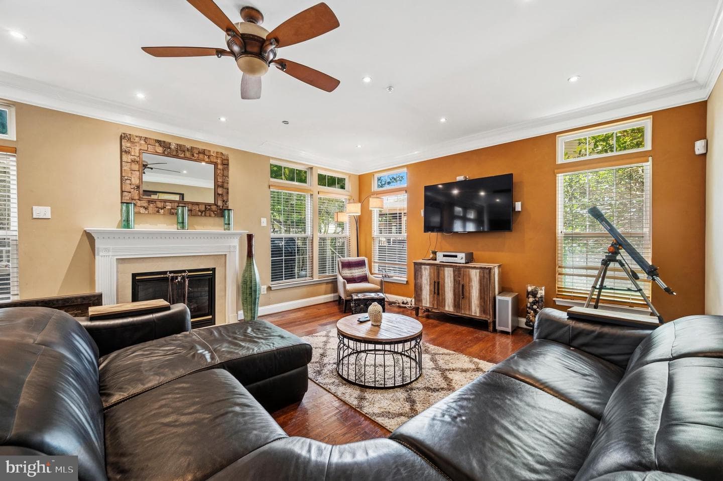 12104 Guinevere Place photo 15