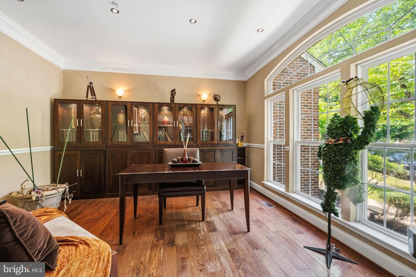 12104 Guinevere Place photo 17