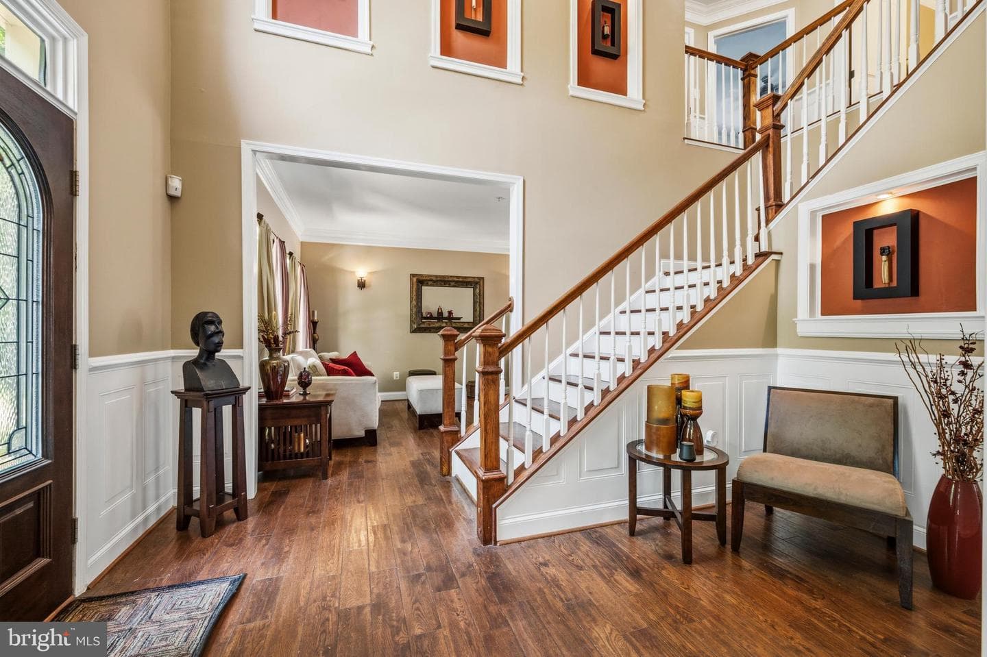 12104 Guinevere Place photo 2