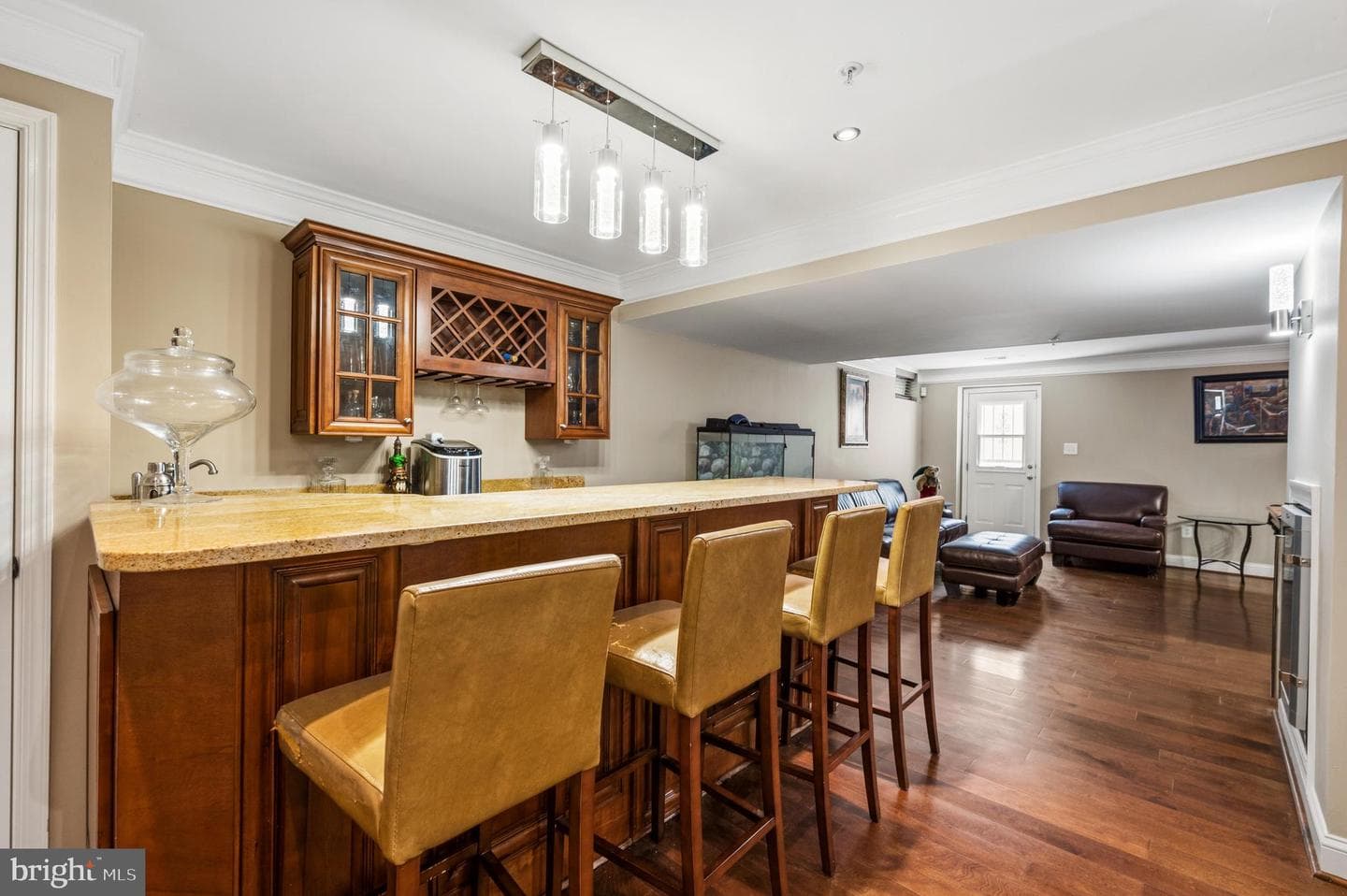 12104 Guinevere Place photo 32