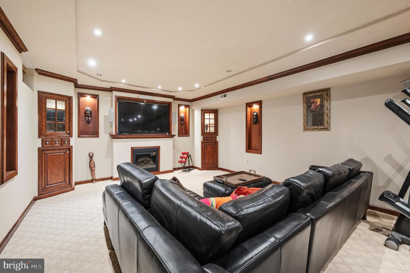 12104 Guinevere Place photo 35