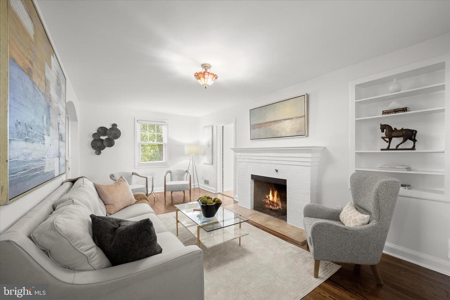 4911 Ravenswood Road photo 4