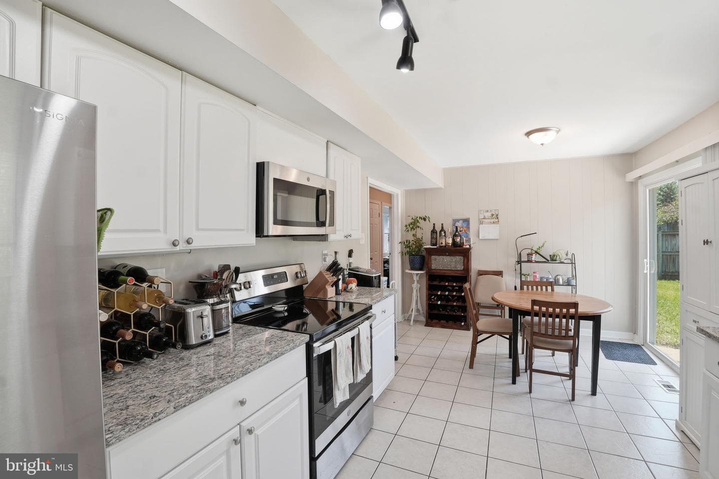 4412 Orangewood Lane photo 15