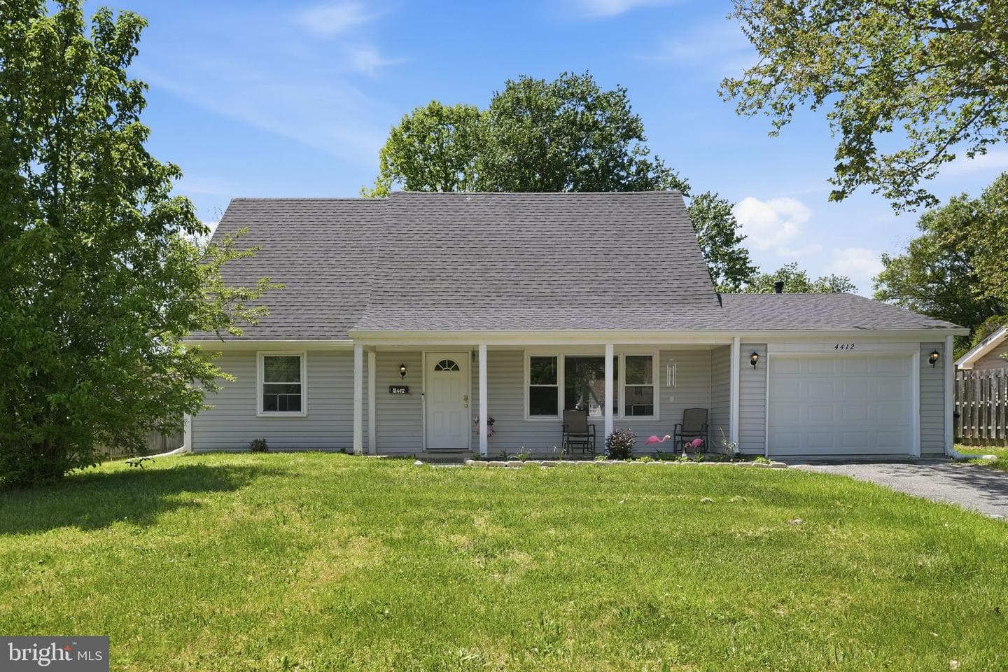 4412 Orangewood Lane photo 2