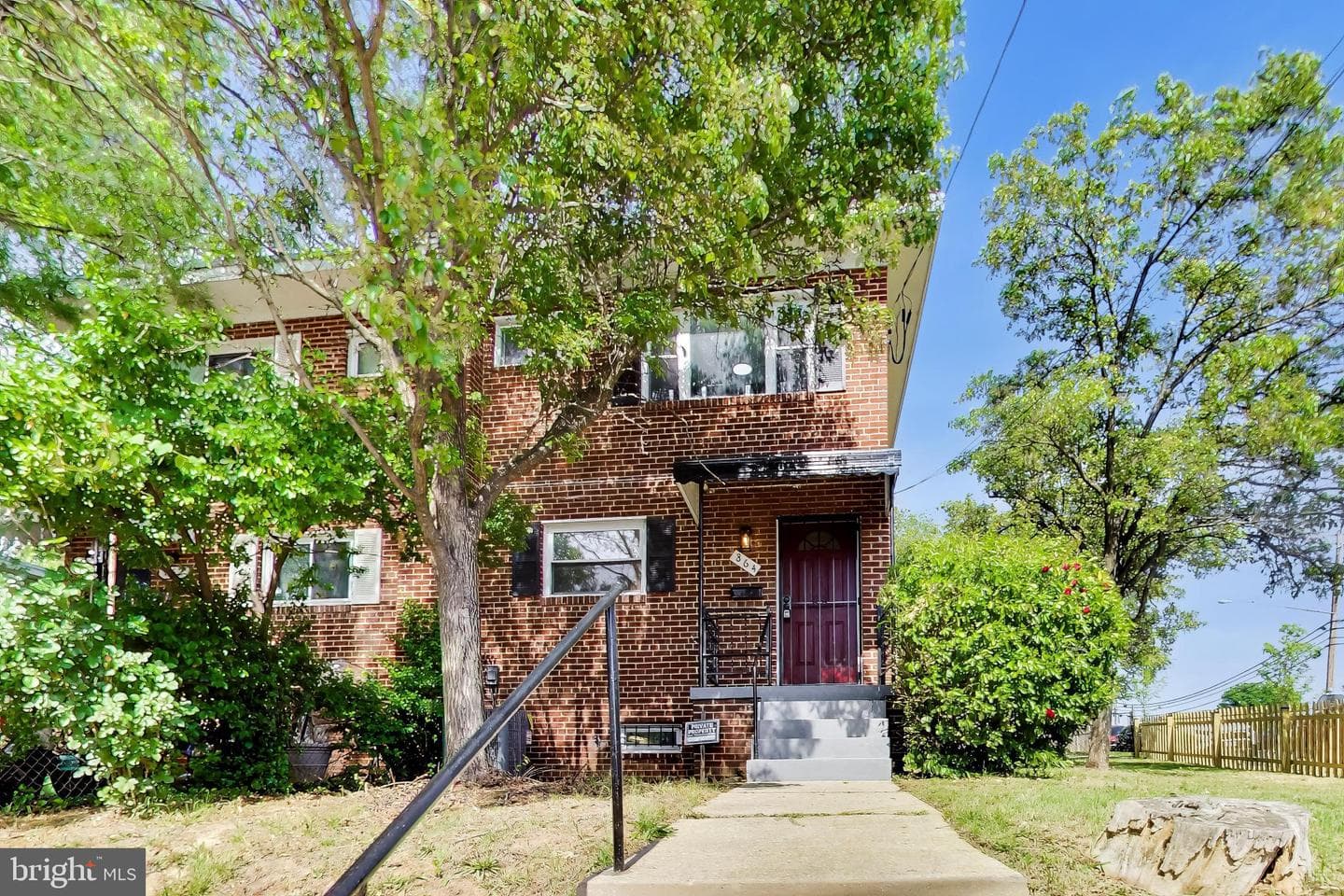 864 Neptune Avenue photo 26