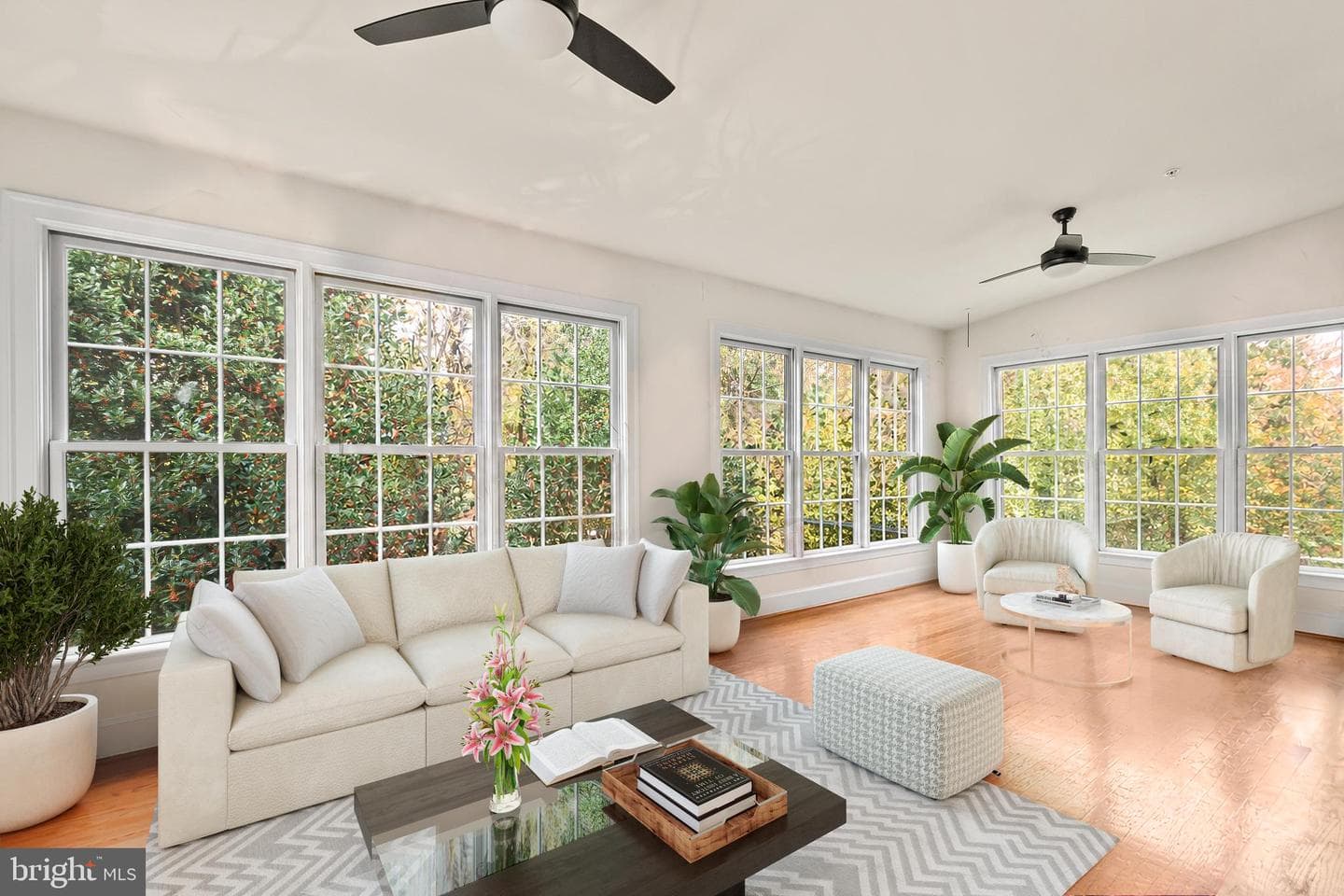 405 Stanwich Terrace photo 12