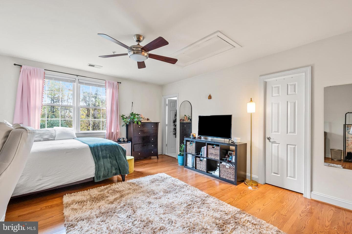 405 Stanwich Terrace photo 32