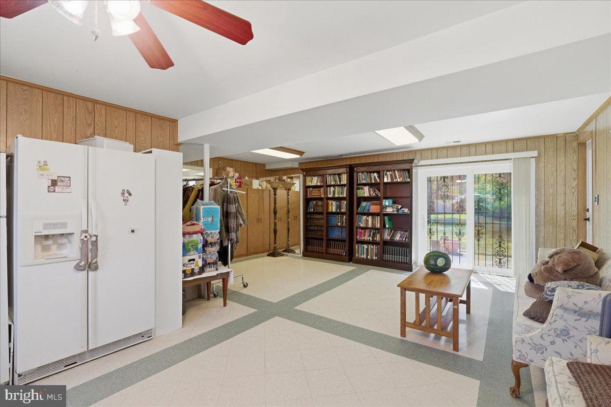7118 Allentown Road photo 16