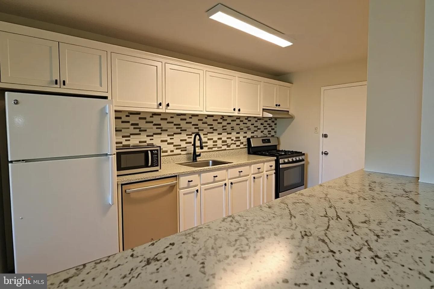 6100 Westchester Park Drive #516 photo 12