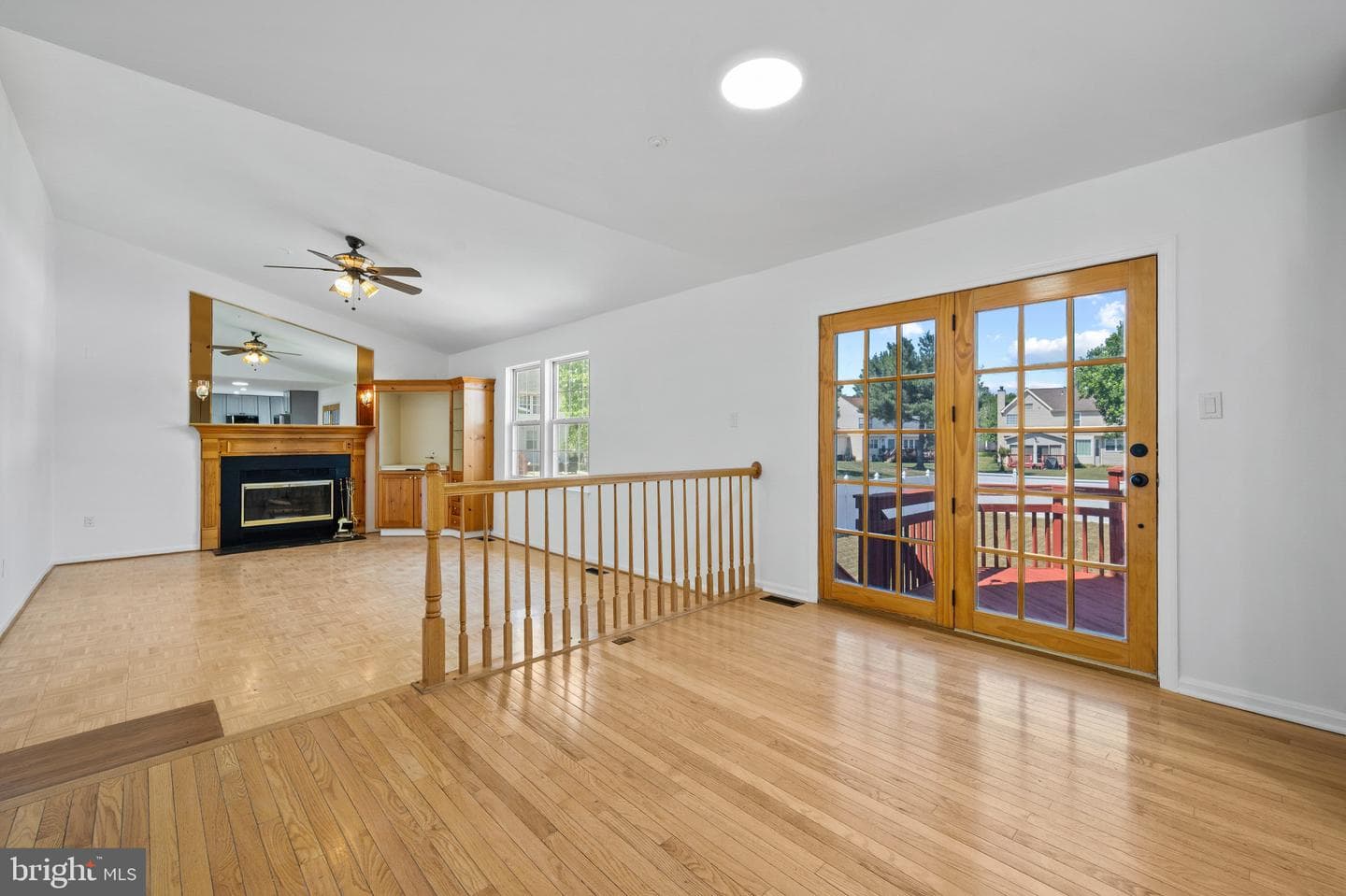 404 Prairie Court photo 4