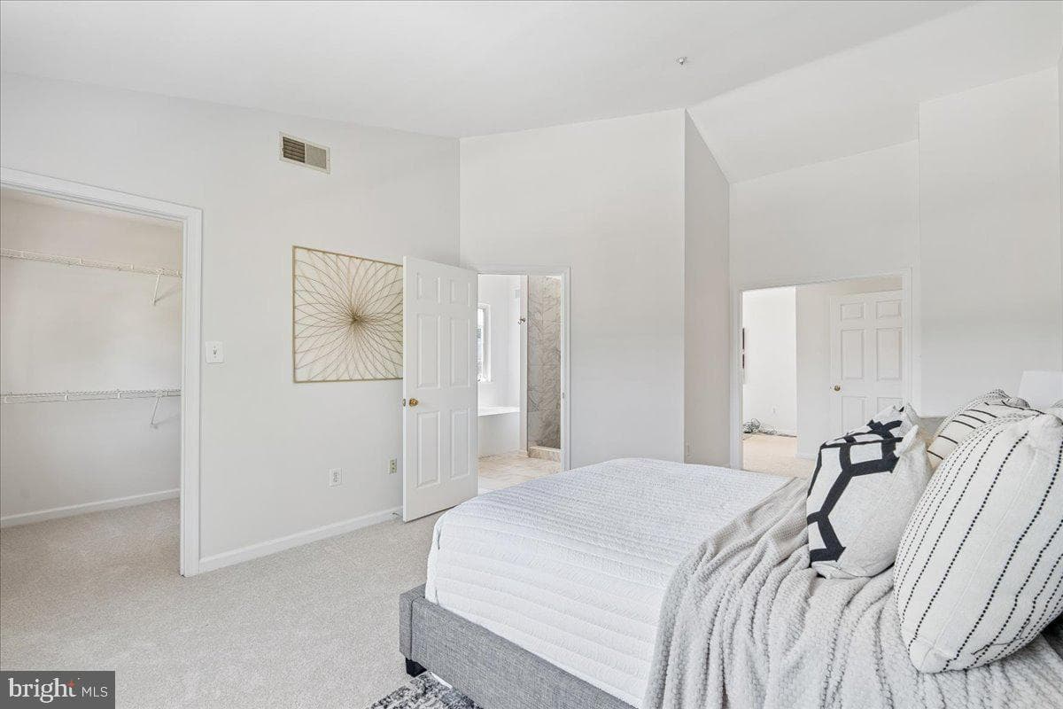 1004 Arbor Park Place photo 33