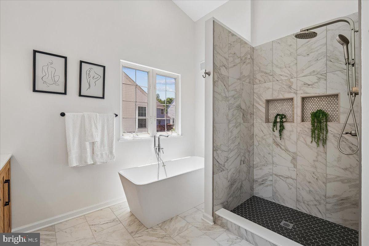 1004 Arbor Park Place photo 34