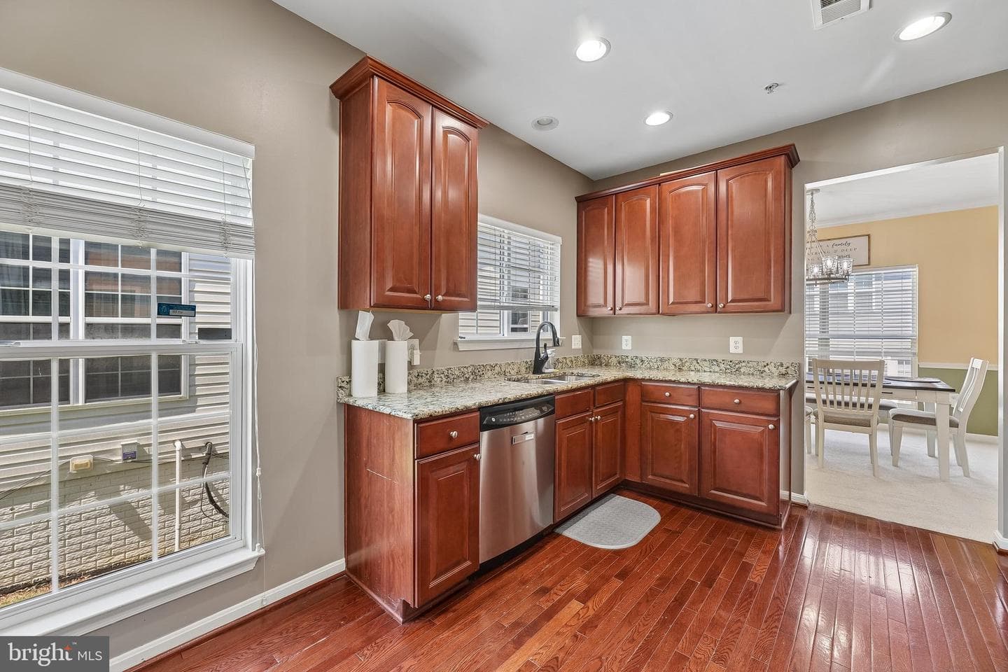 15628 Chadsey Lane photo 10