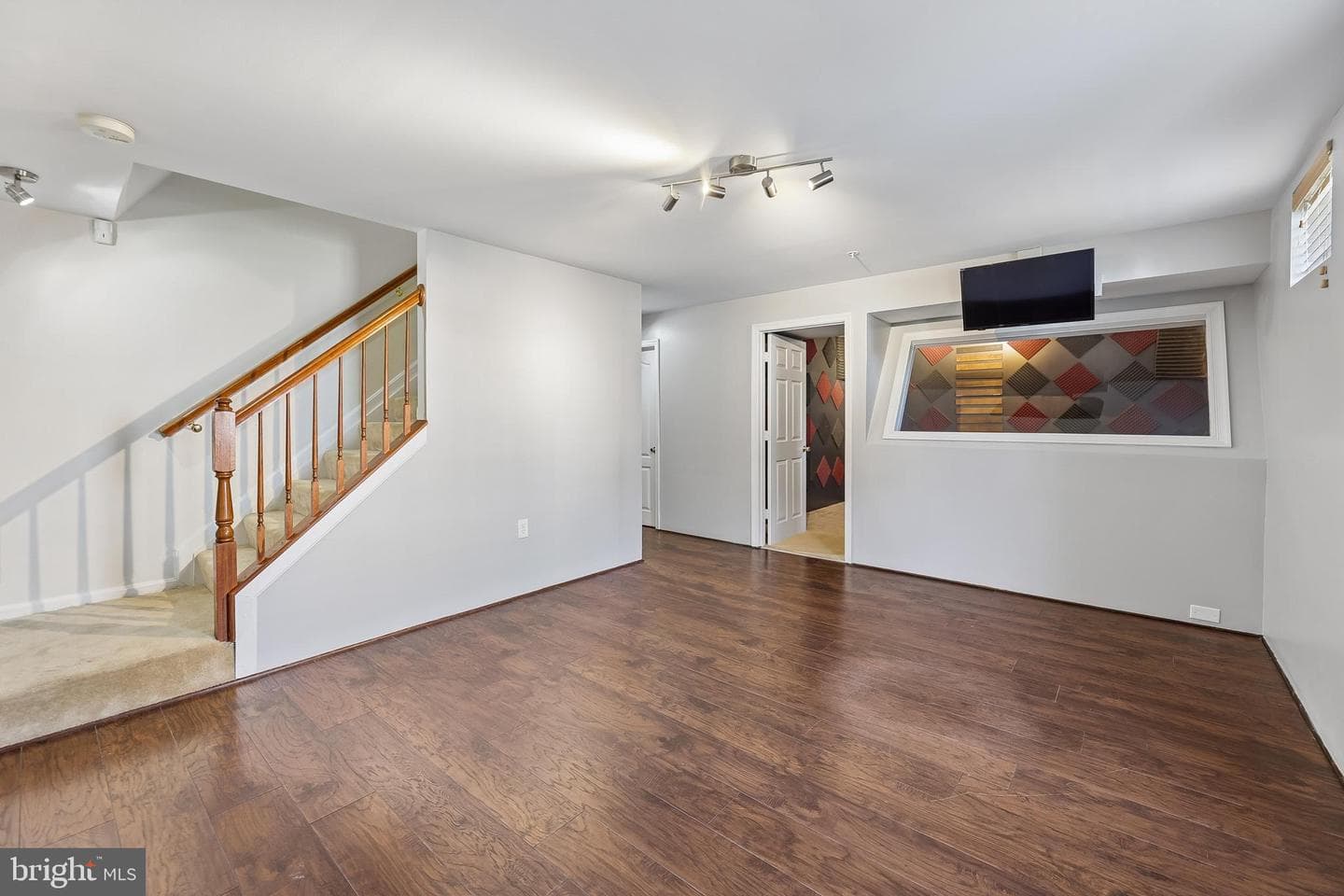 15628 Chadsey Lane photo 27